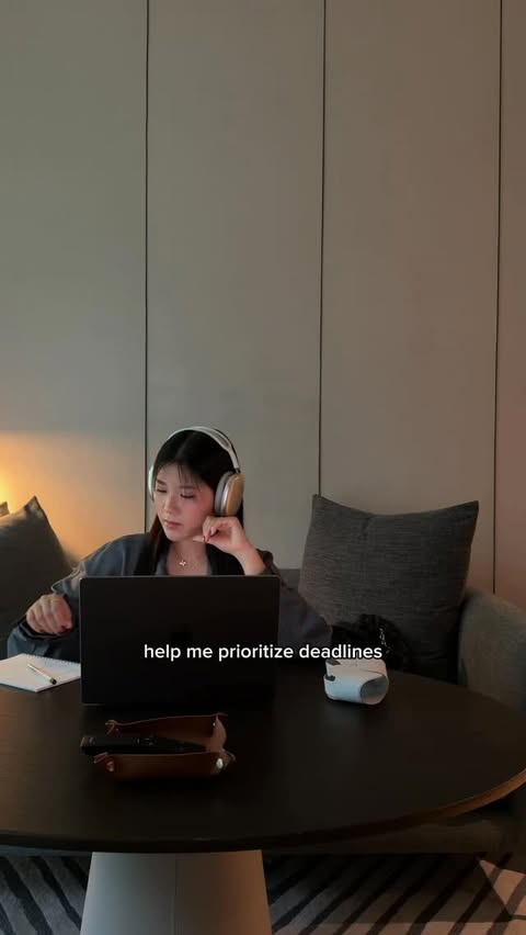 Instagram post by @itscrystaltan for Microsoft 365. Caption reads: [...] focused on my goals this year with....