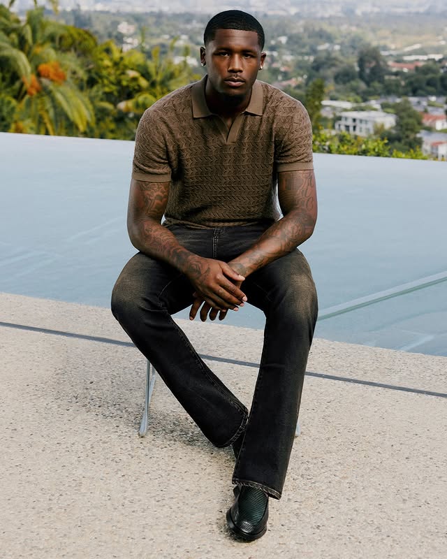 Instagram post by @teehiggins for EXPRESS. Caption reads: Too easy to look this good in @express....