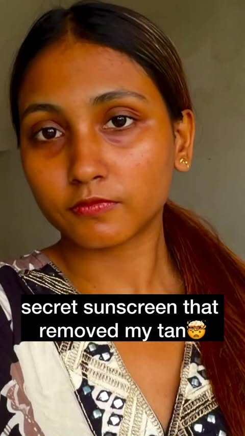 Instagram post by @barsha_paul_91 for Molecular Company. Caption reads: Comment for link #sunscreen #sun #200 #lightweight....