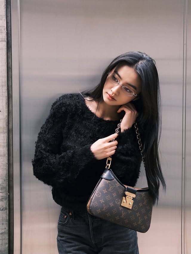 Instagram post by @koki for GENTLE MONSTER. Caption reads: Look of the day 🖤

Glasses @gentlemonster 
Bag....