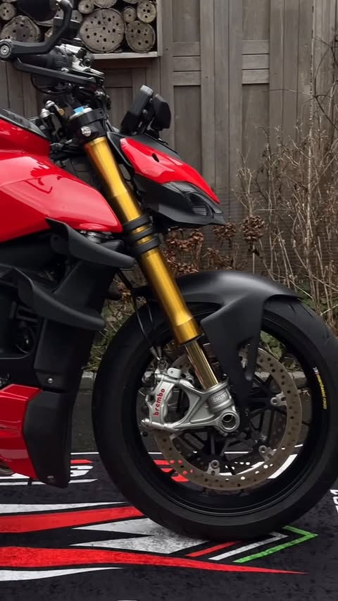 Instagram post by @cyanate81 for SP Connect. Caption reads: Brutal. Beautiful. Unforgettable.
Not every....