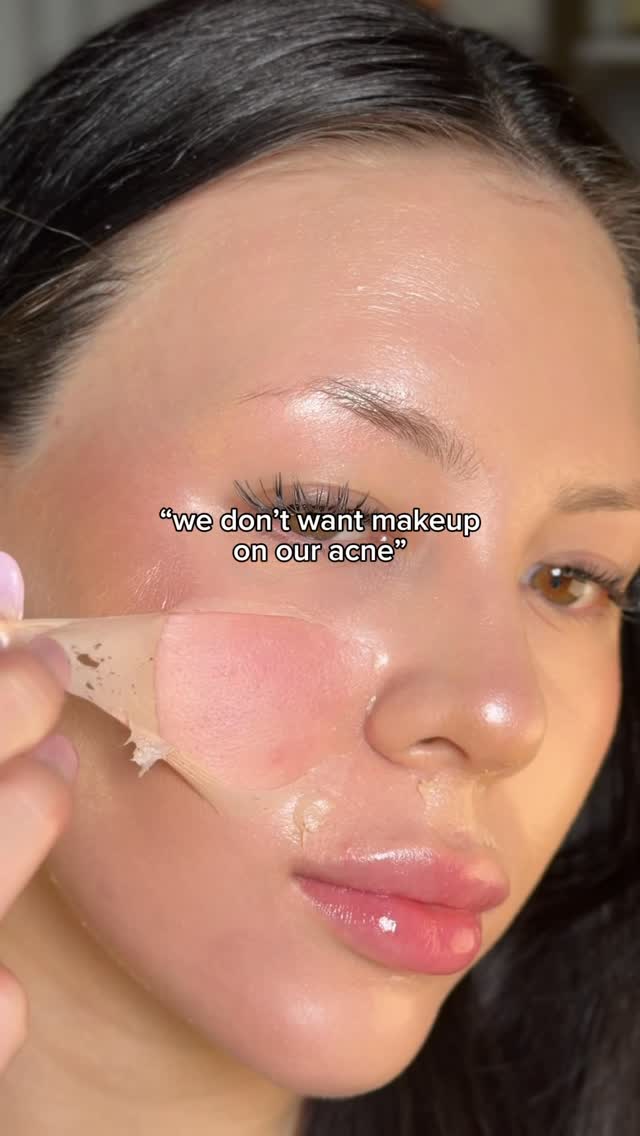 Instagram post by @chicandrise for BASMA Beauty. Caption reads: Yes or no?😍 bronzer: @basmabeautyofficial #makeup....