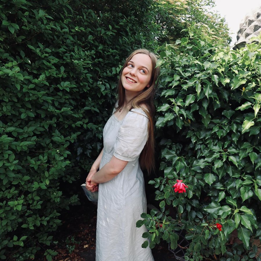 Instagram post by @_rubygranger for Simple Retro. Caption reads: I just finished The Bell Jar, which I hadn’t read....