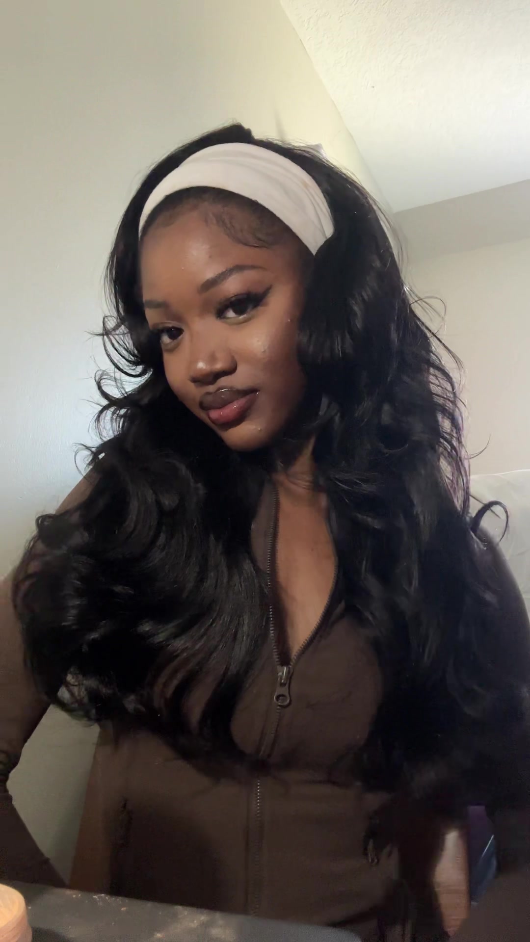 TikTok post by @pearllxooo for Wavymy Hair. Caption reads: a time saver for when you don’t feel like doing....