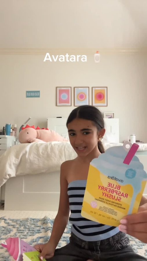 Instagram post by @life_with_delsi for Avatara Skin. Caption reads: [...] @withmebra @octobuddyofficial @avataraskin....