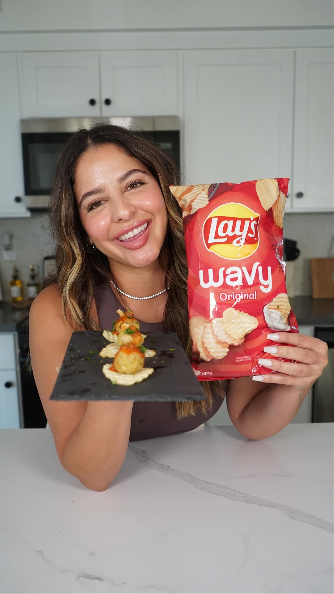 Instagram post by @misslegarda for Lay's. Caption reads: #Lays_Partner Lay’s® ‘Obsesionado’ Mofongo 😋....