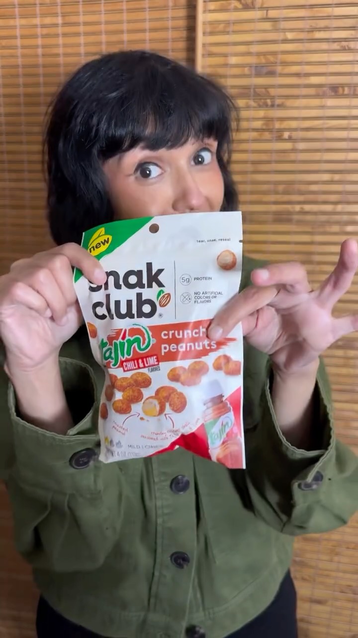 Instagram post by @snackantonio for Snak Club. Caption reads: SnackAntonio & @snakclub Present: A cold sweet....