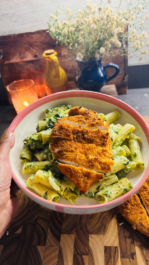 Instagram post by @halfacoco for Degusta Box. Caption reads: Rigatoni with Crispy Chicken 🤌

Creamy spinach....