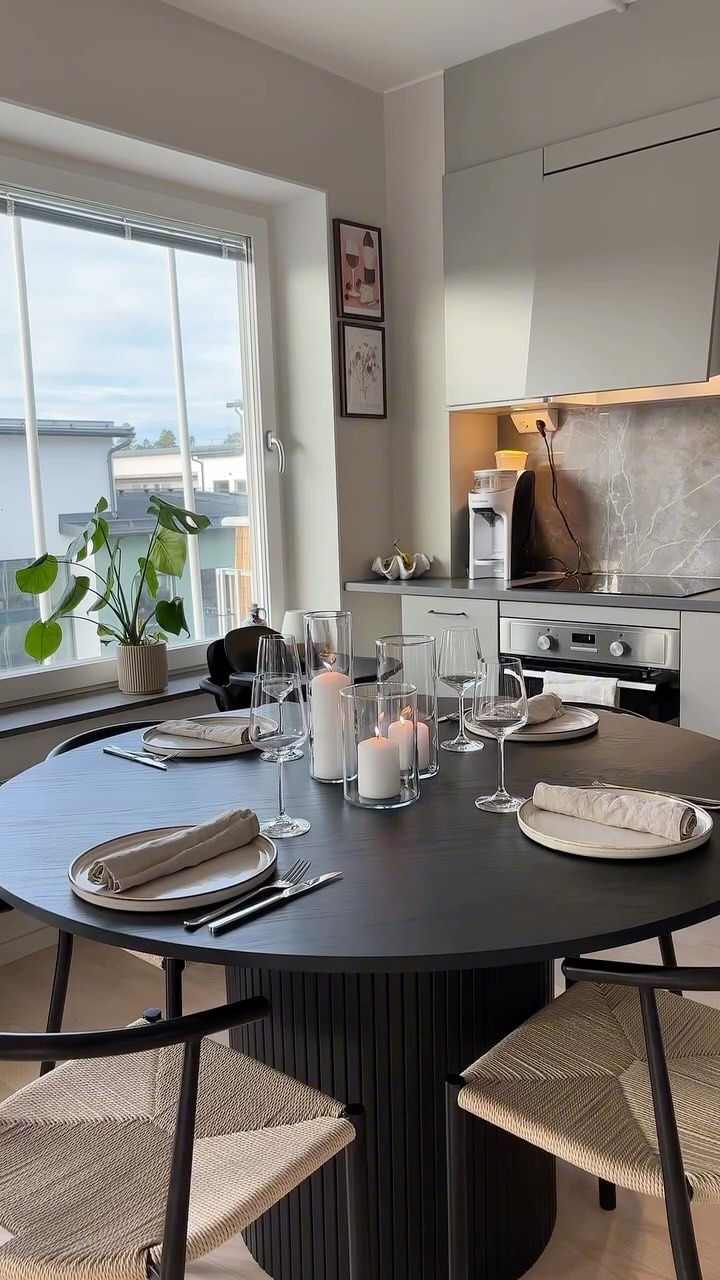 Instagram post by @hannabodelson for Chilli. Caption reads: Vi har beställt hem en matgrupp från @chilli.se &....