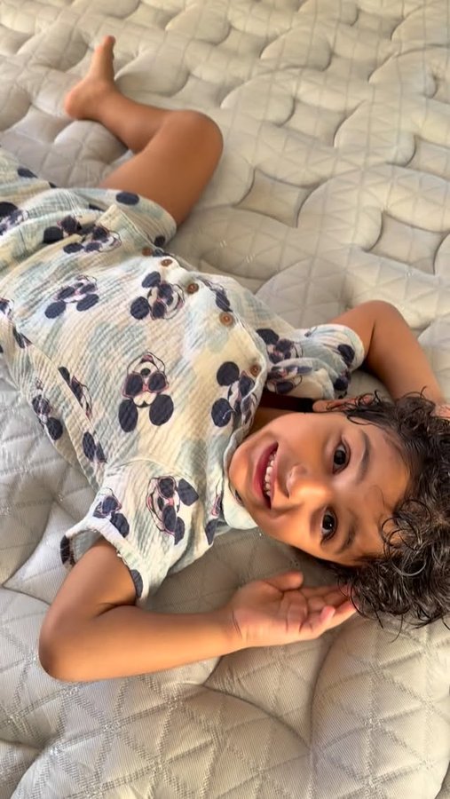 Instagram post by @kubikslife for Helix Sleep. Caption reads: I’ve been searching for the perfect mattress for....