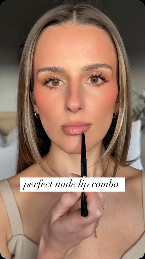 Instagram post by @juuujubee for Dose of Colors. Caption reads: a perfect nude lip combo 😘

using @doseofcolors....