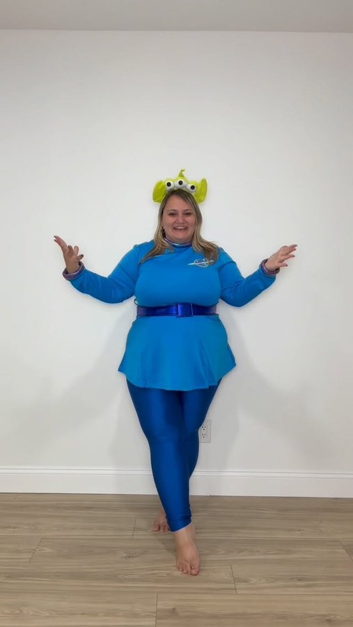 Instagram post by @thekatherinerae for Halloween Costumes. Caption reads: Ok but who’s ready for Halloween 🎃👽🛸 #fashion....