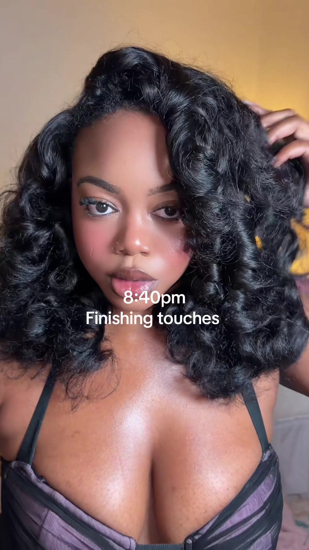 TikTok post by @carolinea.world for Bath & Body Works. Caption reads: [...] ready! @Flamingo @VT Cosmetics US @Bath &....