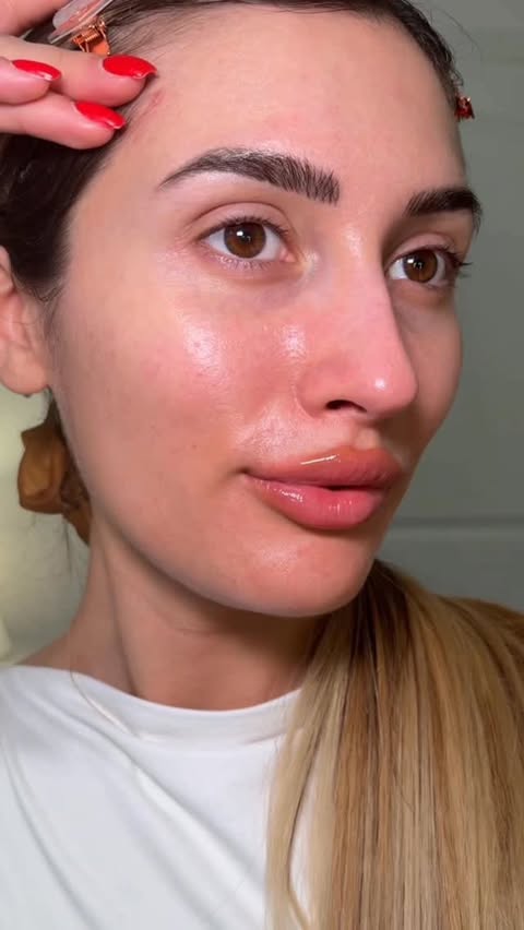Instagram post by @everydaymarijaa for FENTY SKIN. Caption reads: [...] Mist on, glow up. Shop now @sephora +....