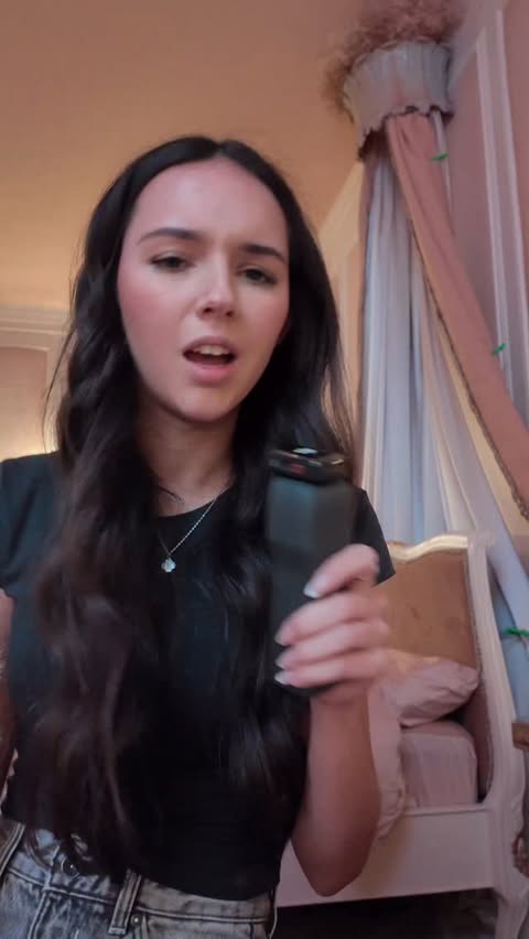 Instagram post by @lilstakes2 for Airbnb. Caption reads: [...] Cathy’s bedroom from 20th February on....