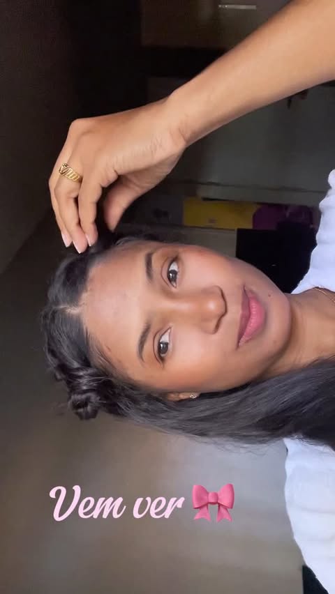 Instagram post by @ugc_marysouza for OLLY. Caption reads: Me perguntaram: “Quem arruma seu cabelo?”....