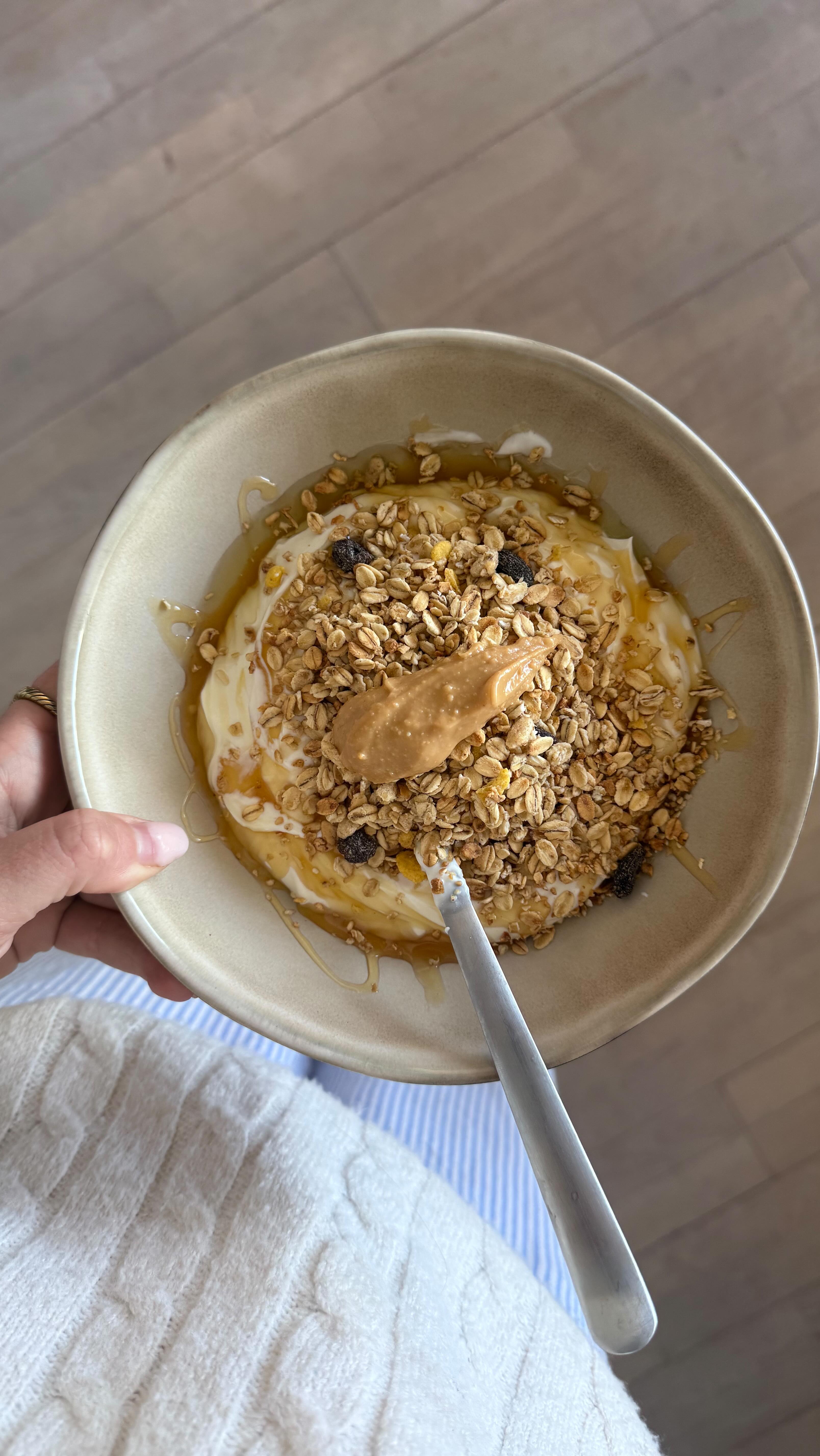 Instagram post by @askeandmeiki for Ellos. Caption reads: Just a little bit of this and that 🥰 

Carpet....