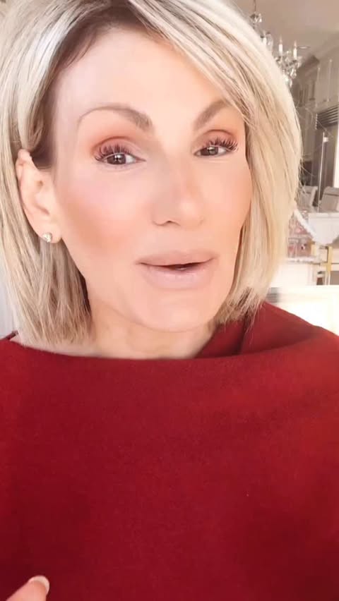 Instagram post by @oysterstopearls for Patricia Nash Designs. Caption reads: Day 9 of Patricia Nash’s 12 Days of Christmas is....