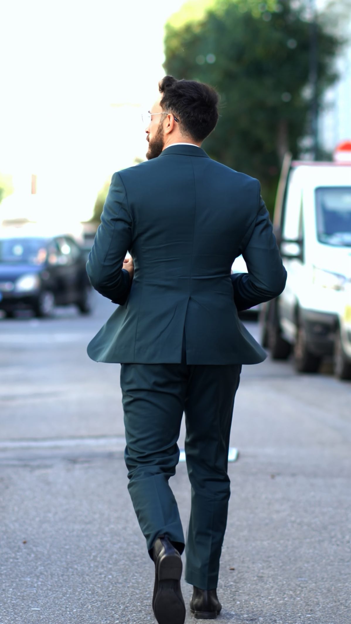 Instagram post by @umbelentini for OTAA. Caption reads: 🇮🇹 Wearing a @studiosuits piece means one thing:....