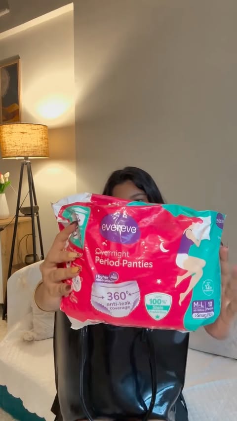 Instagram post by @akanksha.choudharyy for EVEREVE. Caption reads: During your periods day this is your bestie....