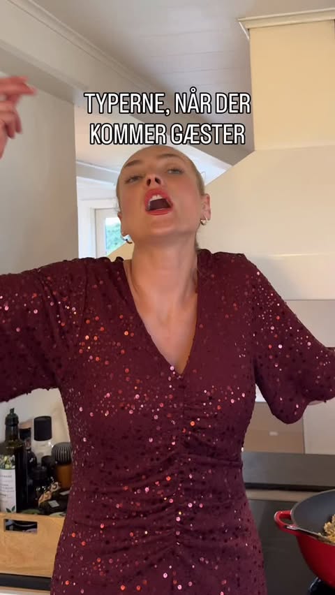 Instagram post by @linehoffmeyerl for HelloFresh. Caption reads: Reklame @hellofreshdanmark • Altså god bless [...].