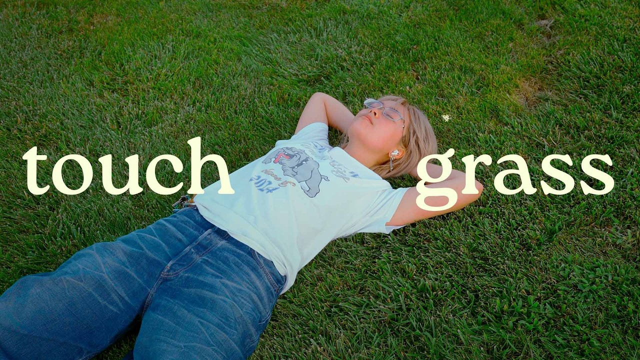 YouTube post by @withlovelinh for Rosetta Stone. Caption reads: 7 things to do instead of doomscrolling.