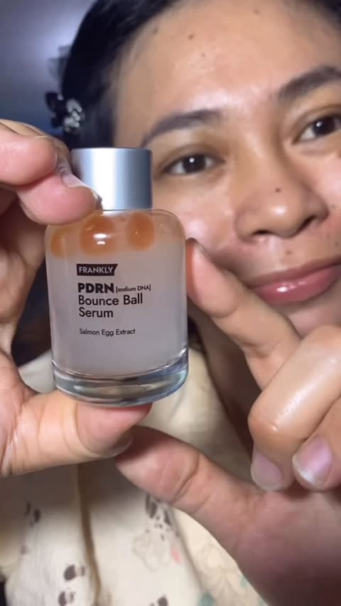 Instagram post by @rialee8 for FRANKLY. Caption reads: [...] K-beauty serum for glass skin vibes ✨....