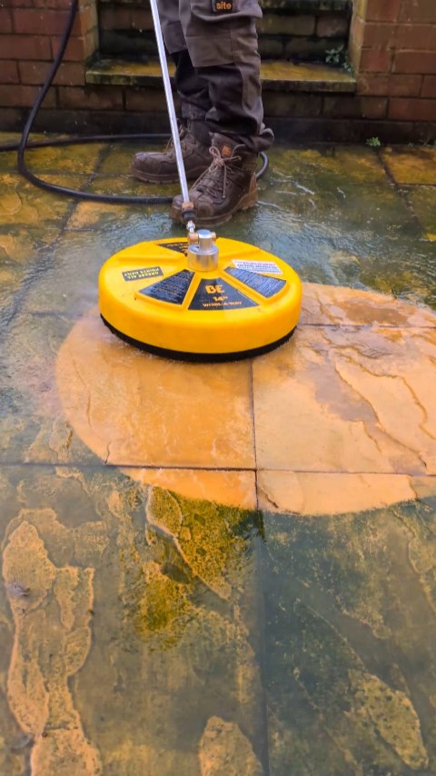 Instagram post by @smoutspressurewashing for Moasure. Caption reads: Do you pluck prices from thin air? 👀 Link in bio....