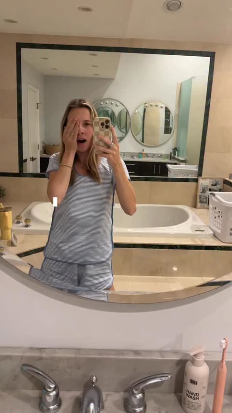 Instagram post by @teachertastes for So Good So You. Caption reads: Morning before school vlog:

I try to wake up a....