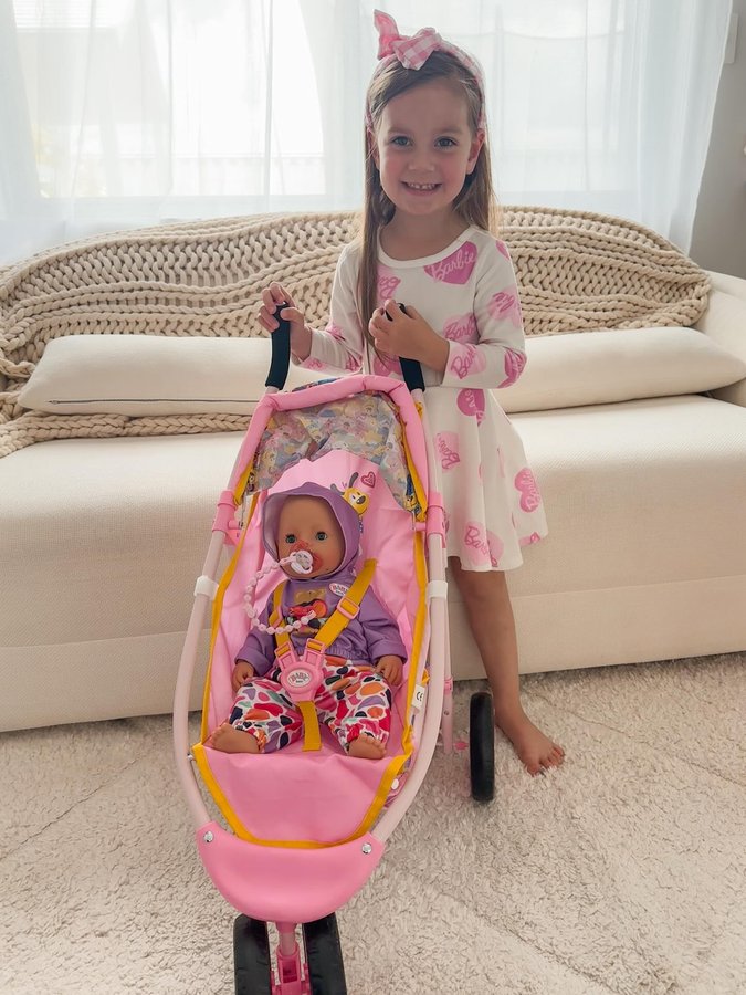 Instagram post by @mindfulmotherhoodry for The Connect Agency. Caption reads: 🎉 Emmi and Kaia celebrate with BABY born Emma!🎂....