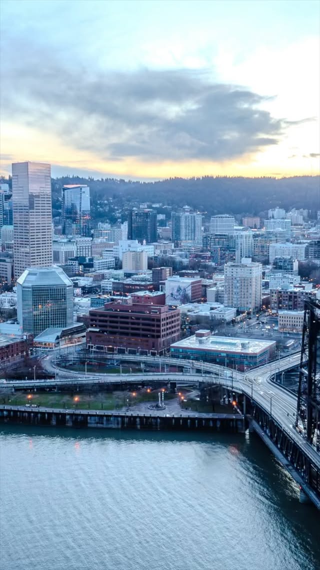 Instagram post by @datguy_eddy for Travel Oregon. Caption reads: Man I am in love with this city I have to show....