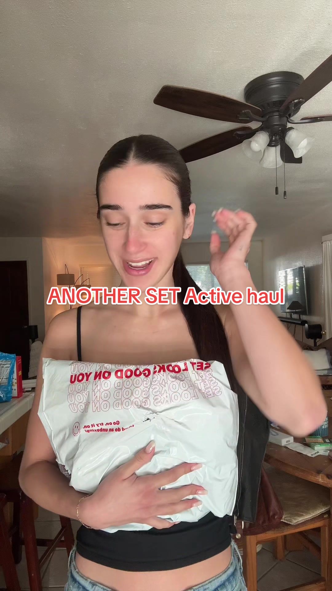 TikTok post by @karinneelizabeth for SET ACTIVE. Caption reads: I can’t be stopped @setactive @Lindsey Carter....