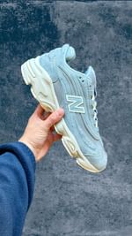 Instagram post by @kgdays for Kith. Caption reads: [...] @ronniefieg @kith

Ronnie Fieg and KITH....