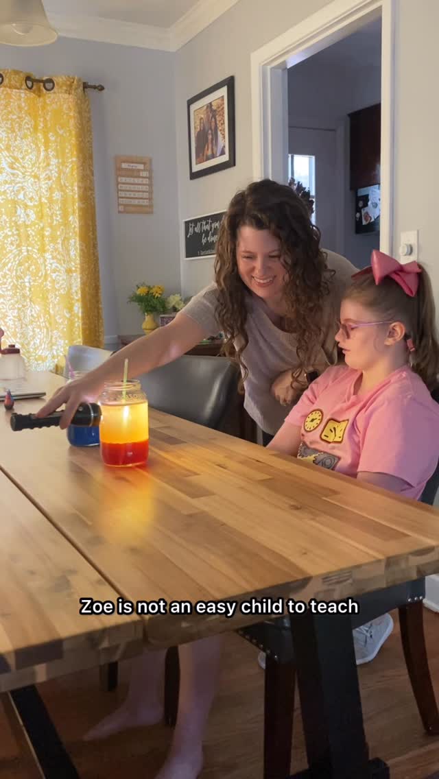 Instagram post by @mrsamandastanton for Outschool. Caption reads: #outschoolpartner Zoe started the school year off....