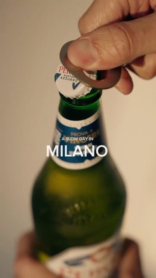 Instagram post by @liveranilorenzo for Peroni Nastro Azzurro. Caption reads: A slow day, inspired by Milan.

....