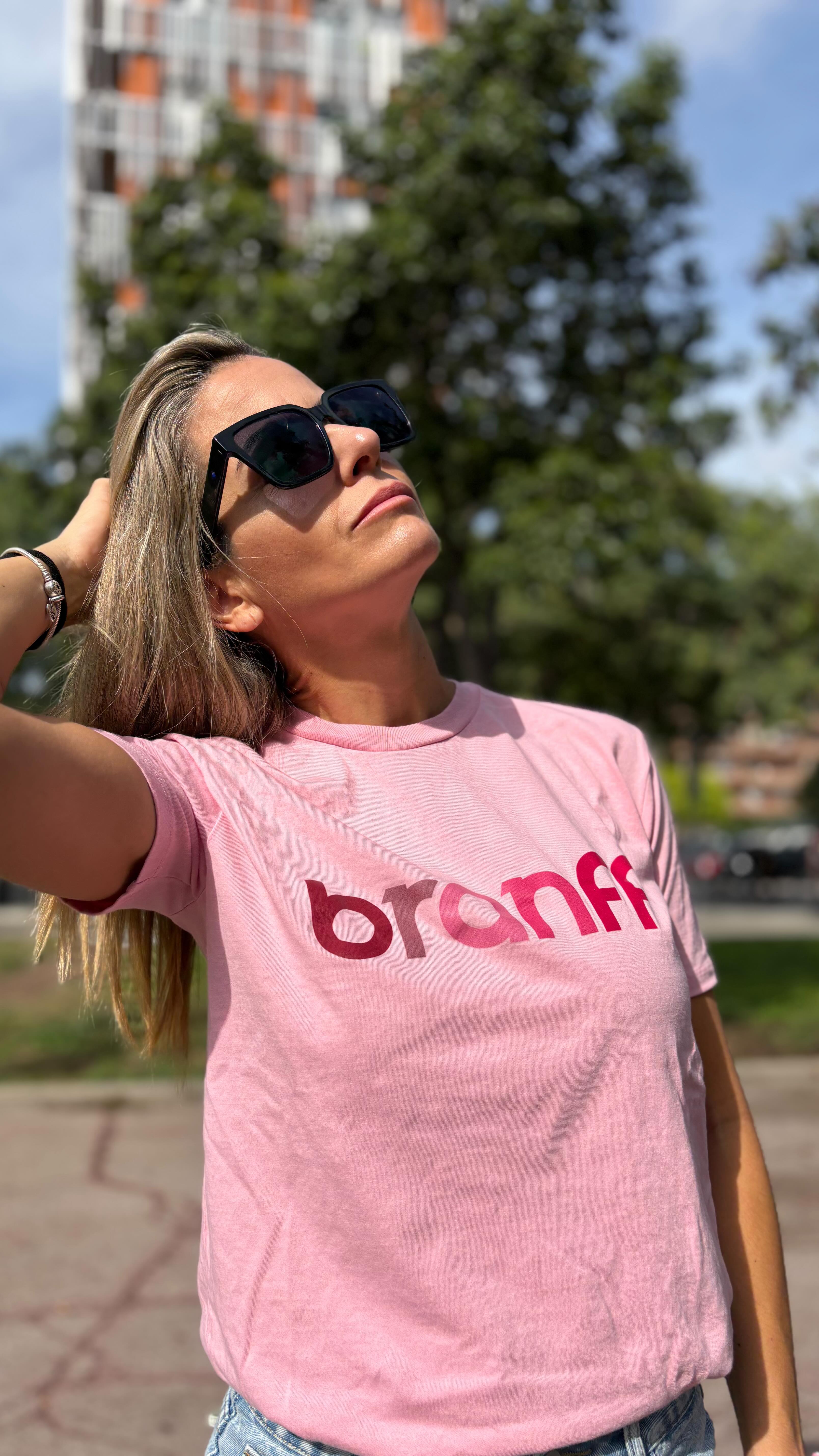 Instagram post by @romi_fit_mom for Firmoo. Caption reads: Mis gafas @firmoo_spain 🩷

Código:....