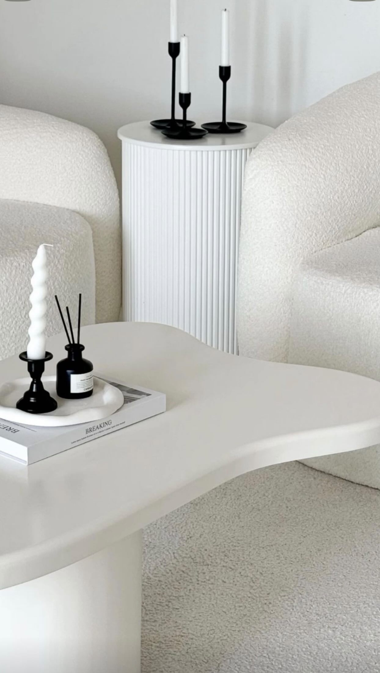 Instagram post by @tamaramkh___ for SOJOS VISION. Caption reads: @sojosvision
Be more confident with sojos....