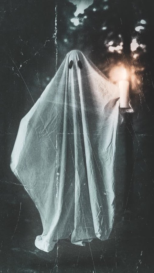 Instagram post by @griggen_ for Picsart. Caption reads: Halloween 👻 Ghost Edit #Picsart #picsartpartner....