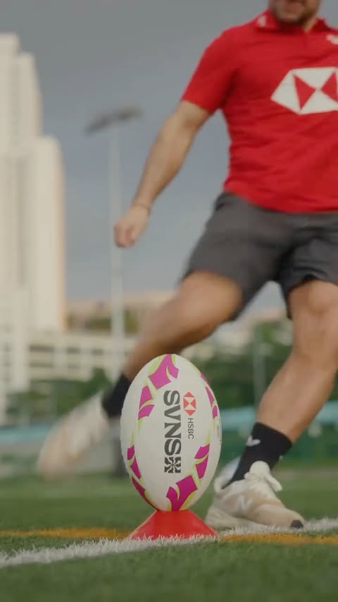 Instagram post by @dannycare9 for HSBC. Caption reads: [...] generation learning from the best. 🥇....