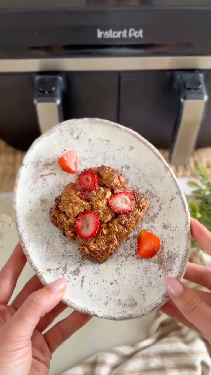 Instagram post by @chloeandleox for Food52. Caption reads: AD AIR FRYER STRAWBERRY & WHITE CHOCOLATE BAKED....