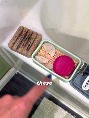 TikTok post by @lisztohunni for The Earthling Co.. Caption reads: [...] do you store your shampoo bars? @The....
