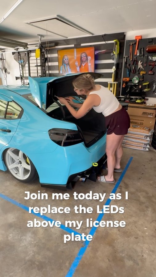 Instagram post by @feistii_rach for Billetworkz. Caption reads: [...] Lighting: @suba.wu . . ✨Sponsors✨....