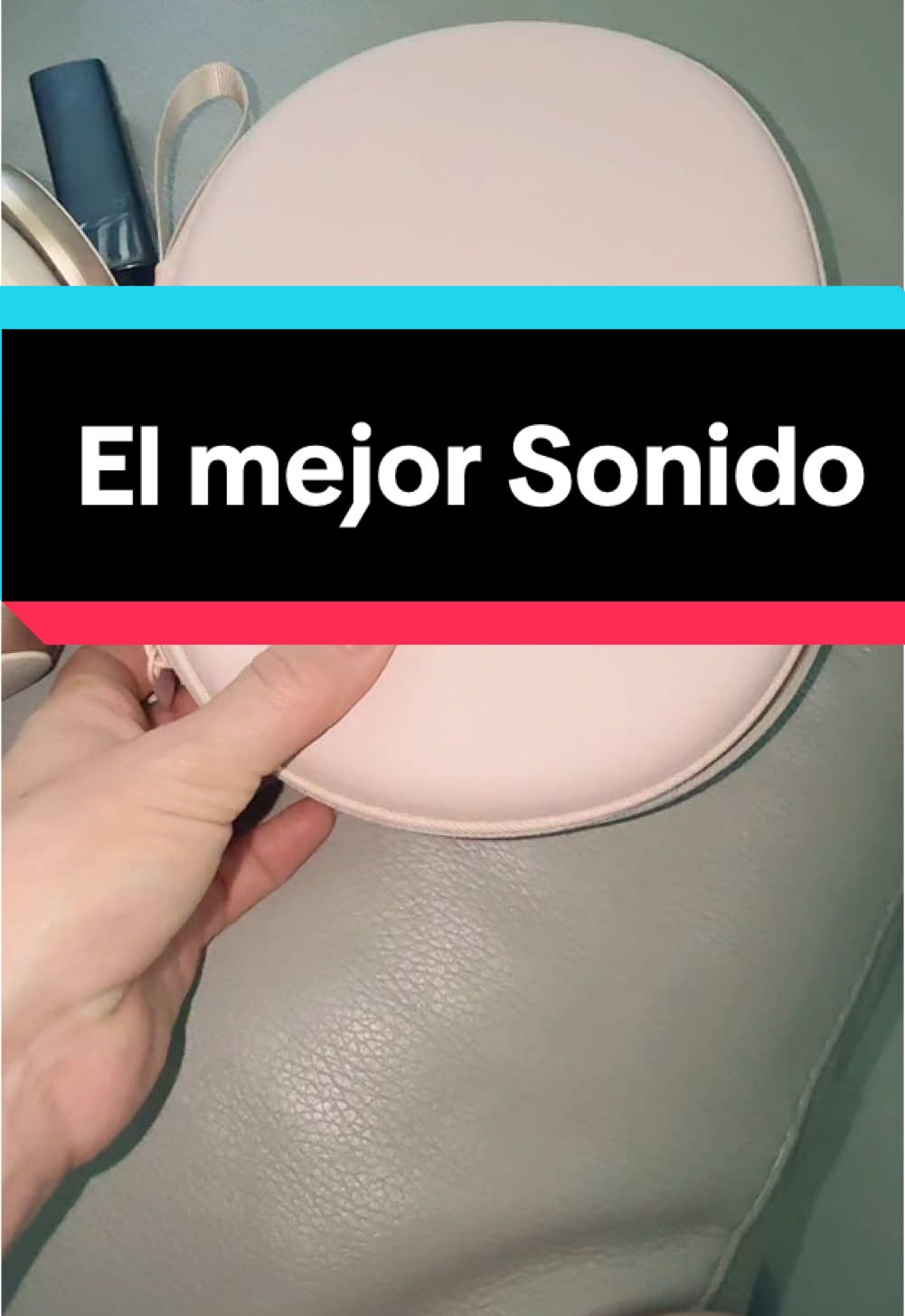 TikTok post by @yordanka_aa for Soundcore by Anker. Caption reads: [...] #soundcore #soundcoregoforgold....