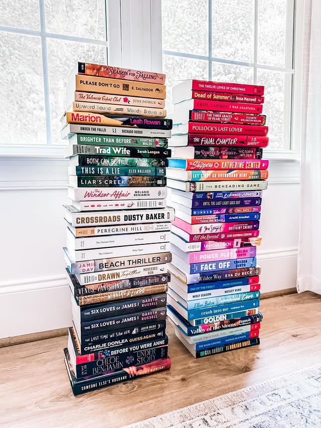 Instagram post by @marensreads for Atria Books. Caption reads: y’all, a bit behind on sharing book mail after....