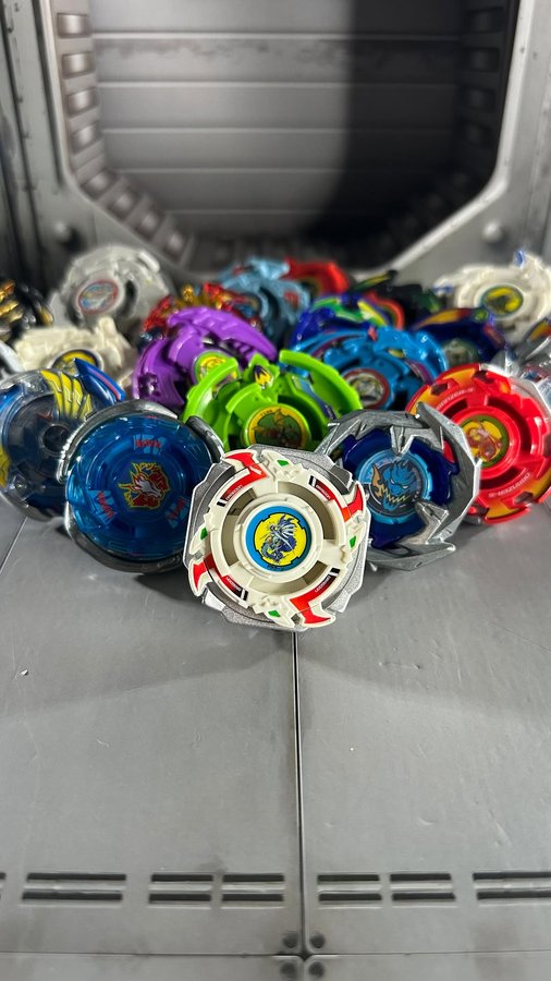 Instagram post by @kltoybox for Entertainment Earth. Caption reads: Beyblade X 25th Anniversary Set Unboxing! -....