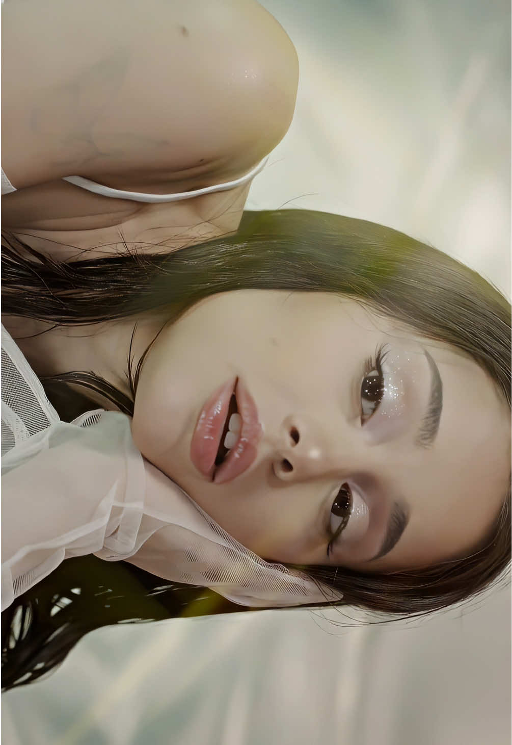 TikTok post by @e.unarios for REM Beauty. Caption reads: what’s your favourite product from @r.e.m. beauty?....