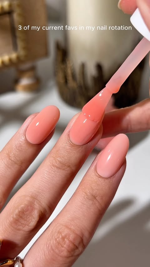 Instagram post by @finewinenails for ohora. Caption reads: [...] to save some $$ (aff) *paid #ohorapartner....