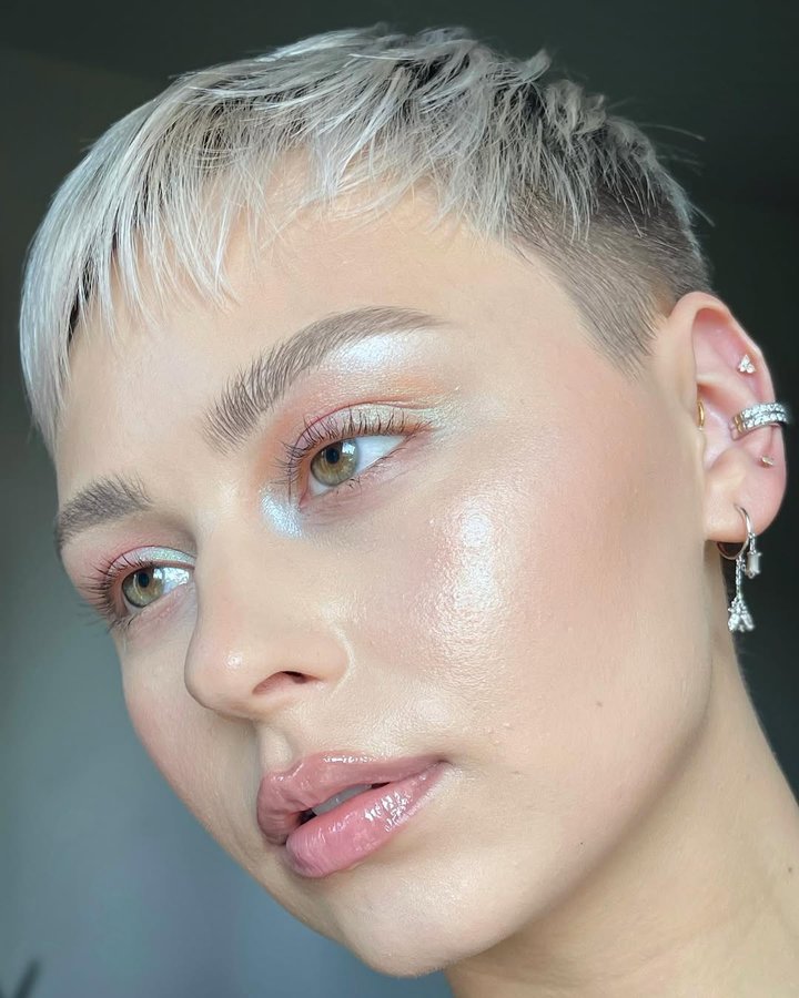 Instagram post by @alexandra_anele for BH Cosmetics. Caption reads: [...] wearing the new destination to the....