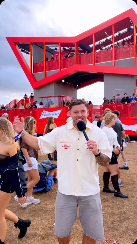 Instagram post by @giorgiorusso__ for Budweiser. Caption reads: [...] hot takes at @officialrandl with....