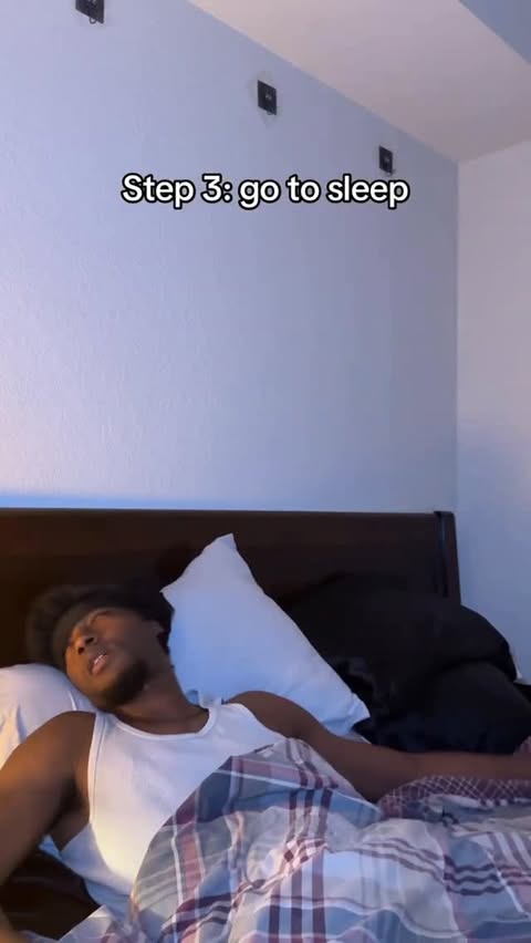 Instagram post by @shawntkelly_ for TruHeight. Caption reads: How to fall asleep | @truheightvitamins #reels....